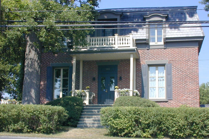Maison Alvarez Ducharme